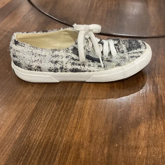 Superga Shoes - Picture 3 of 9